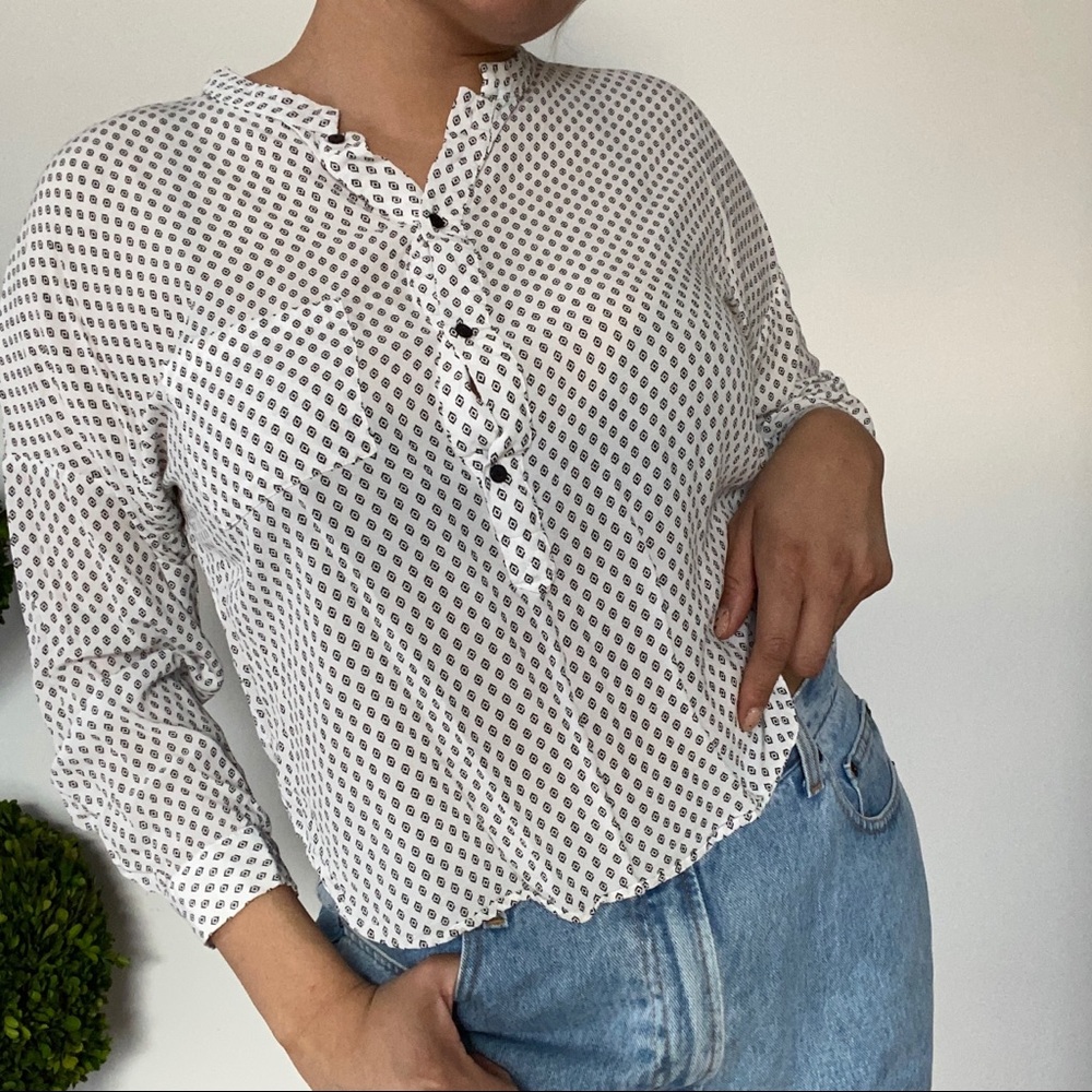 Zara Women’s Blouse 
Size: S